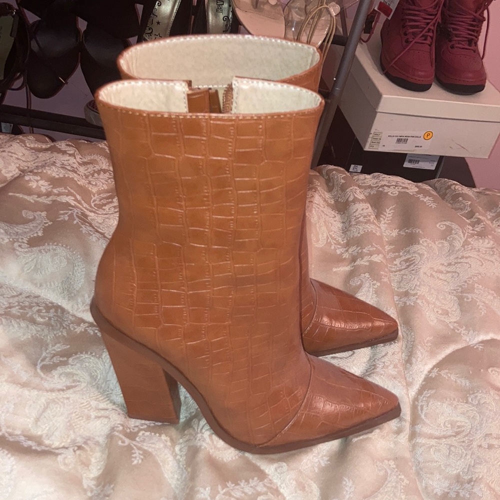 Chunky Ankle boots